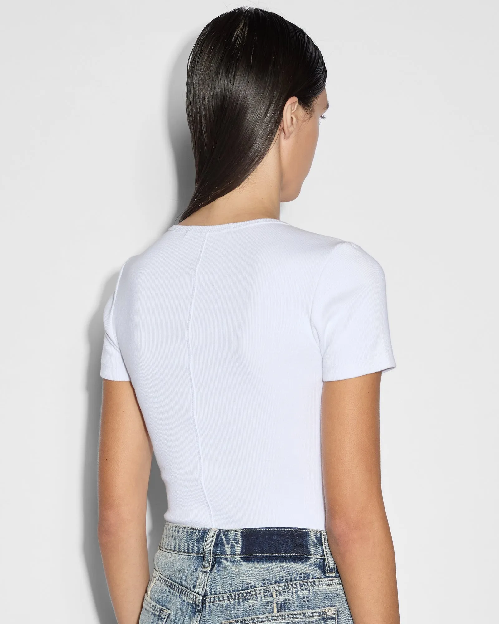 2 CHARM SS TEE WHITE