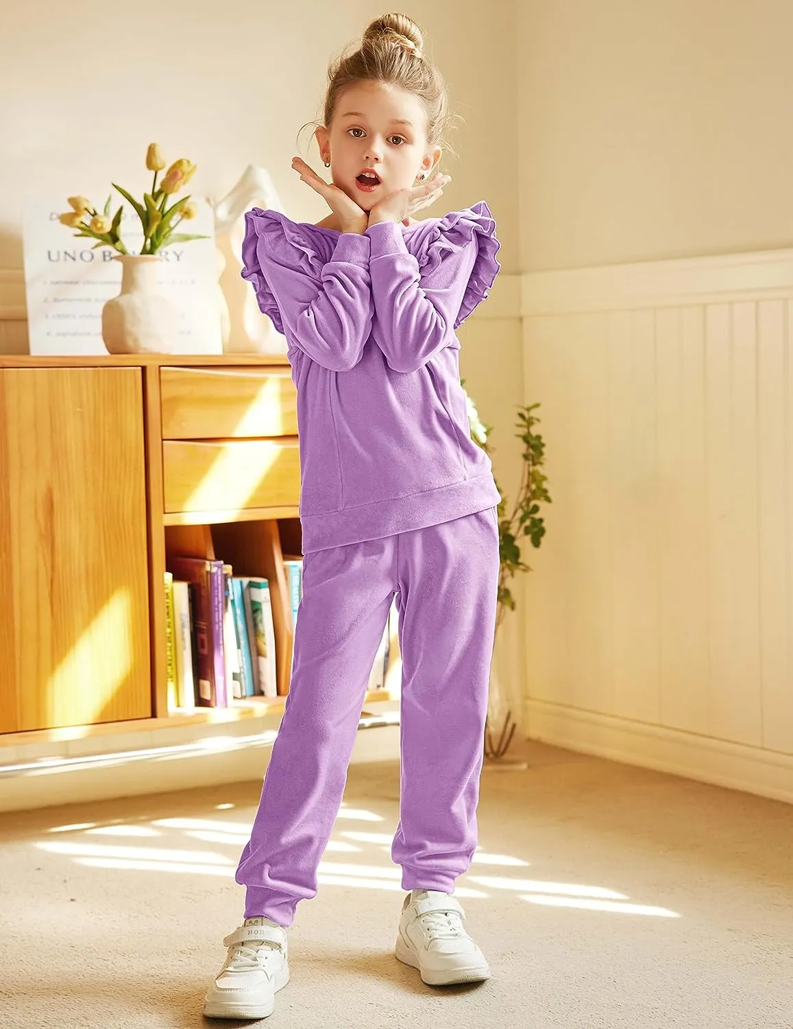 Arshiner 2 Piece Girls Outfits Sets Velour Tracksuit Sweatsuit