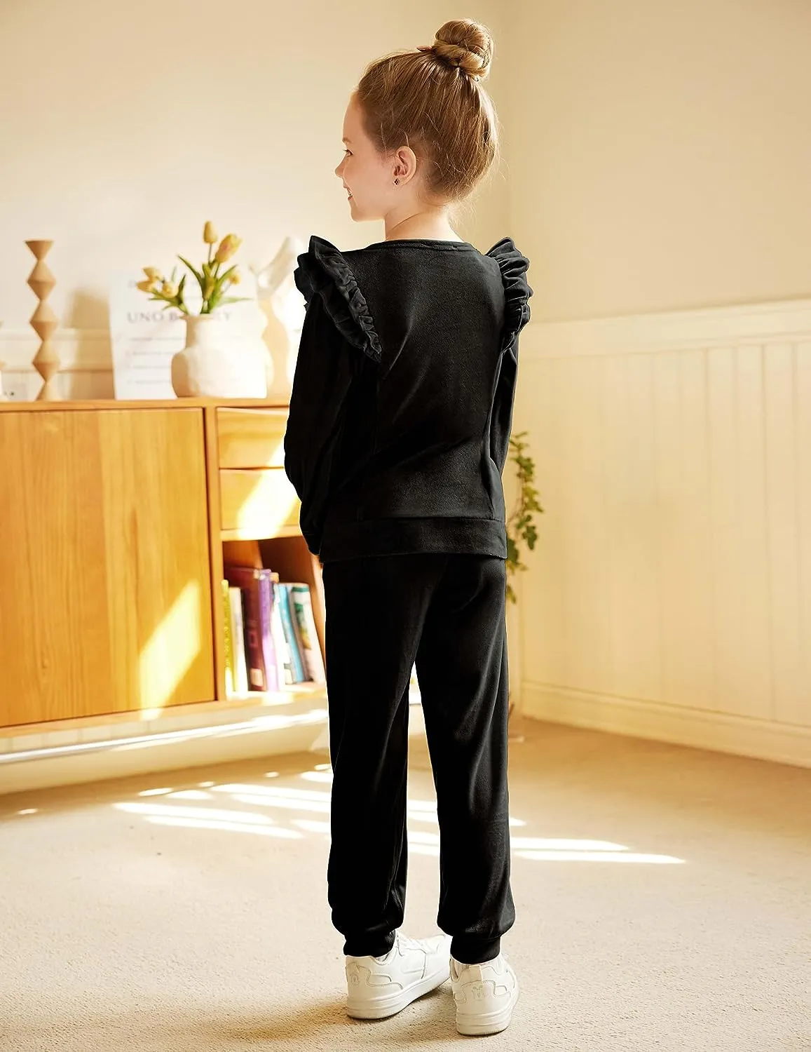 Arshiner 2 Piece Girls Outfits Sets Velour Tracksuit Sweatsuit