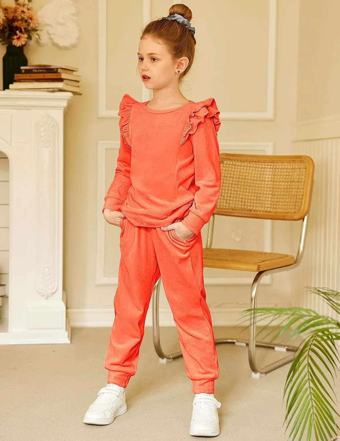 Arshiner 2 Piece Girls Outfits Sets Velour Tracksuit Sweatsuit