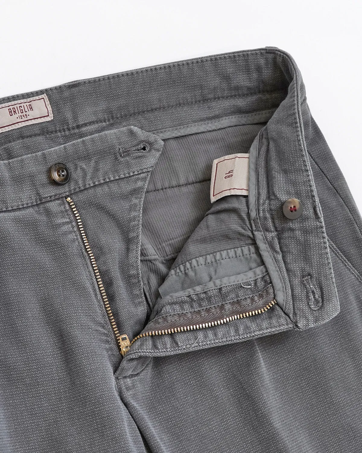 Broken Twill Chino