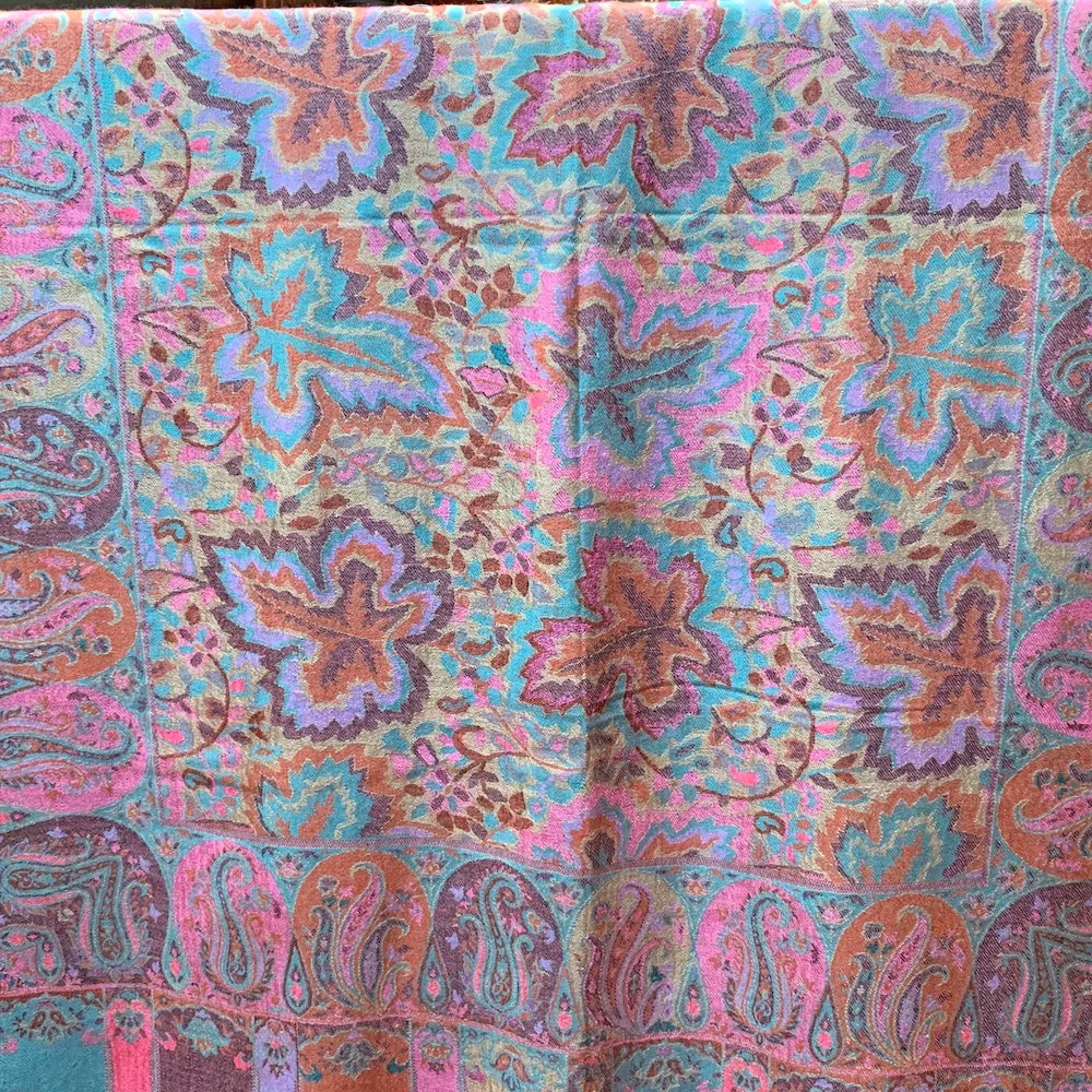 Cashmere Kani shawl scarf