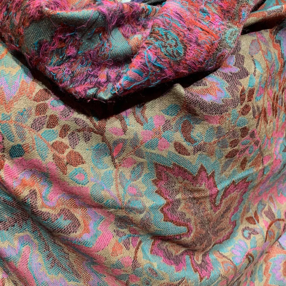 Cashmere Kani shawl scarf