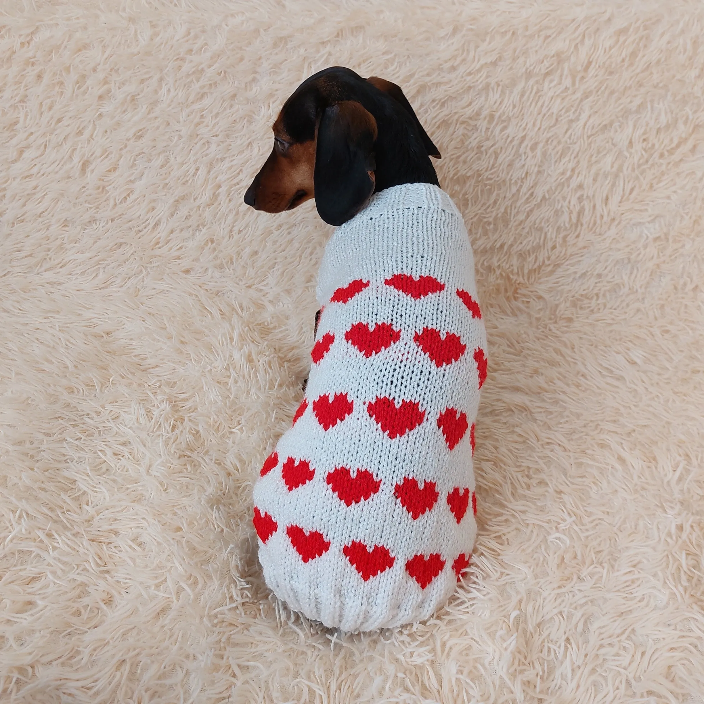 Jumper with hearts for dog valentine's day gift,Dachshund knitted heart sweater, clothing heart sweater, Valentine's day dog sweater