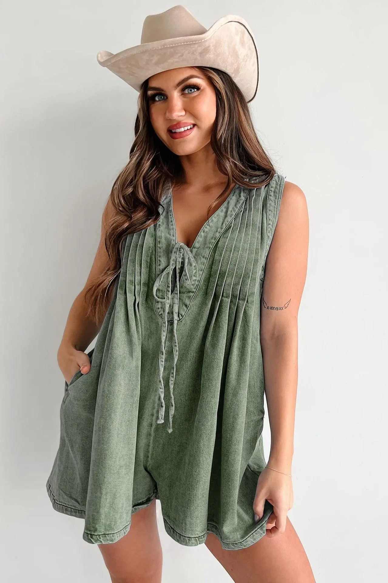 Ladies Tie Front V Neck Sleeveless Denim Jumpsuit 9025