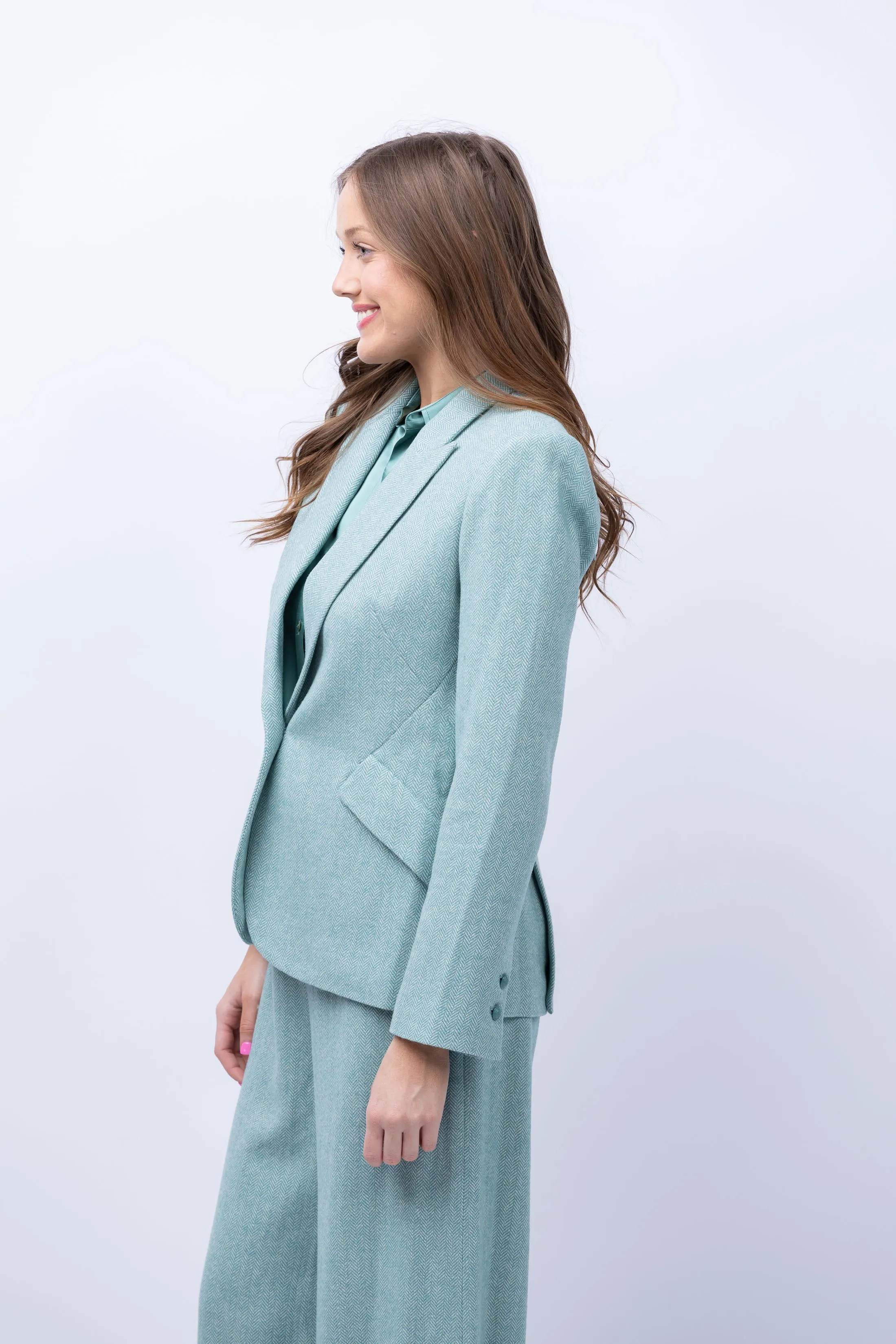 L'AGENCE Chamberlain Blazer in Green Herringbone