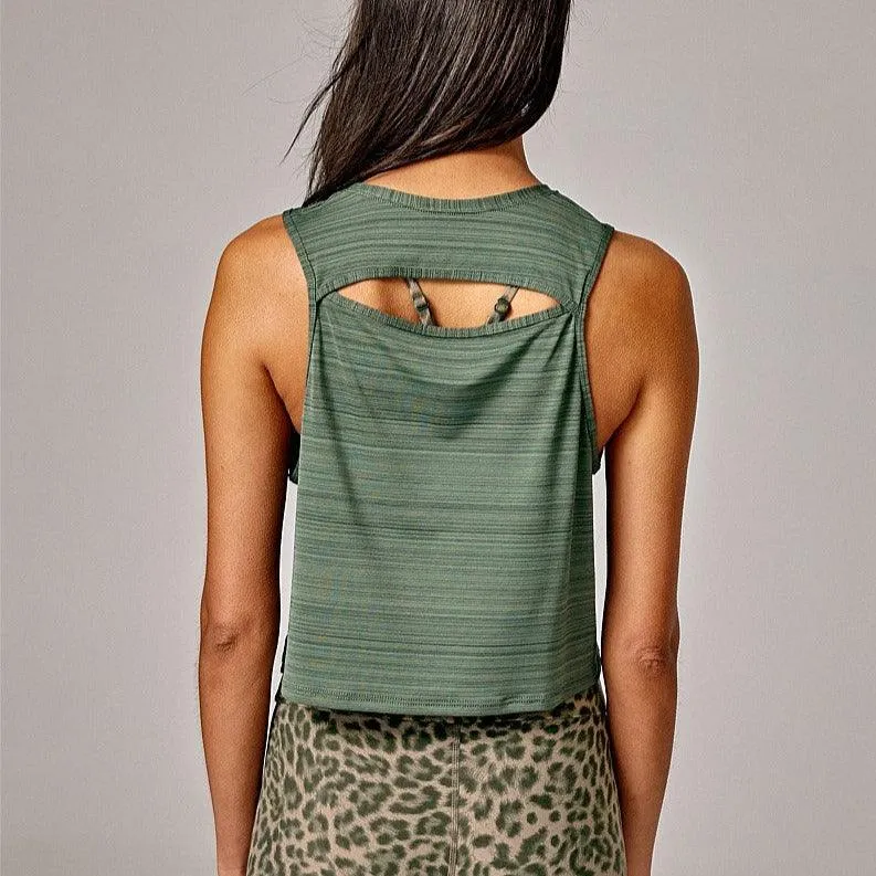 Running Bare Allure Crop Tank