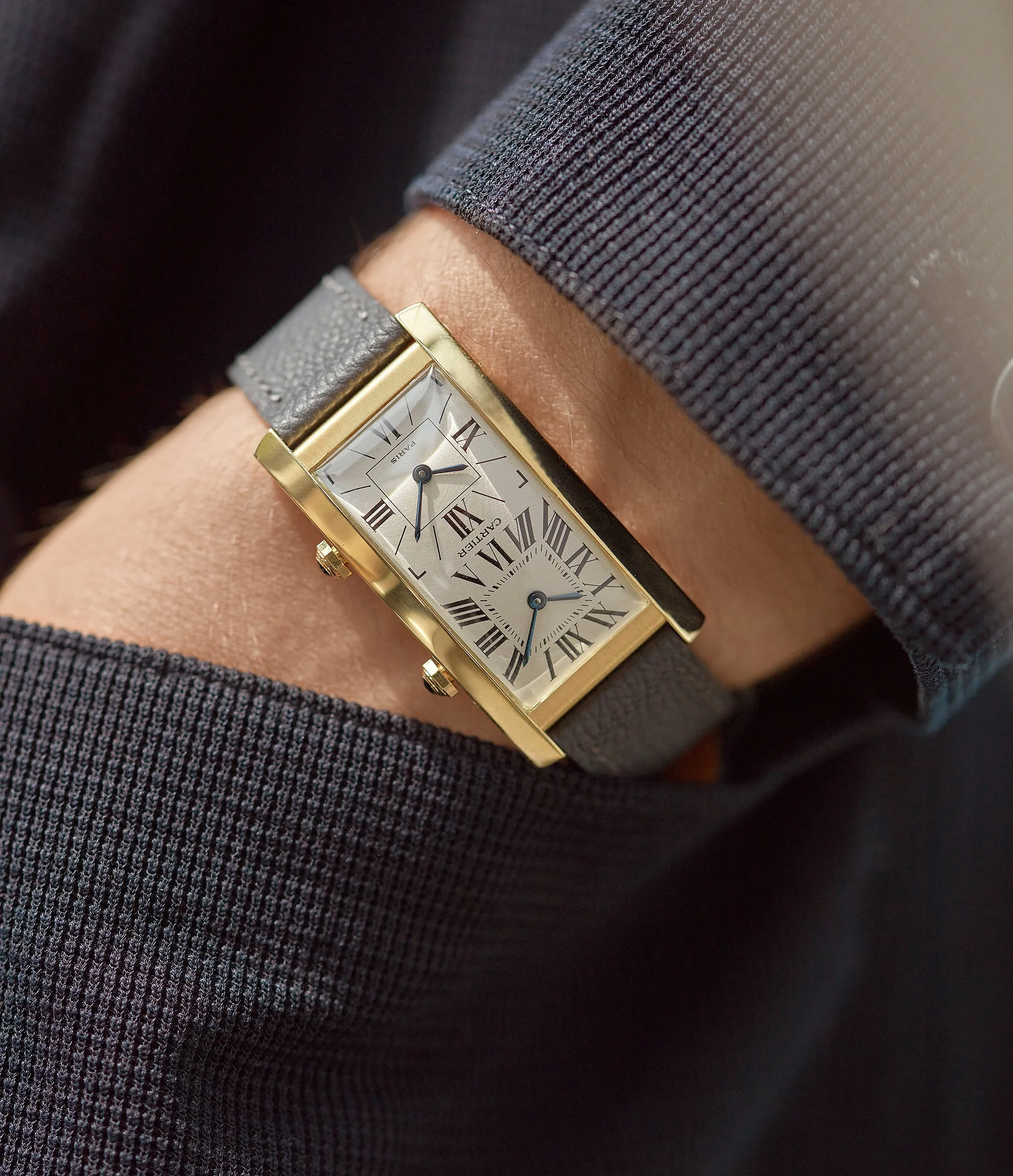 Tank Cintrée | Dual-Time | Yellow Gold